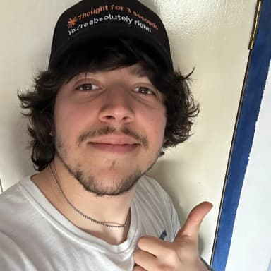Nicolas - Founder of Reddinbox, building Reddit growth and lead generation tools